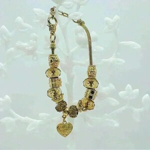 Goldie Heart Charm Bracelet